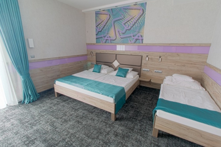 Exclusive pokój z trzema ókami - 24 m2
